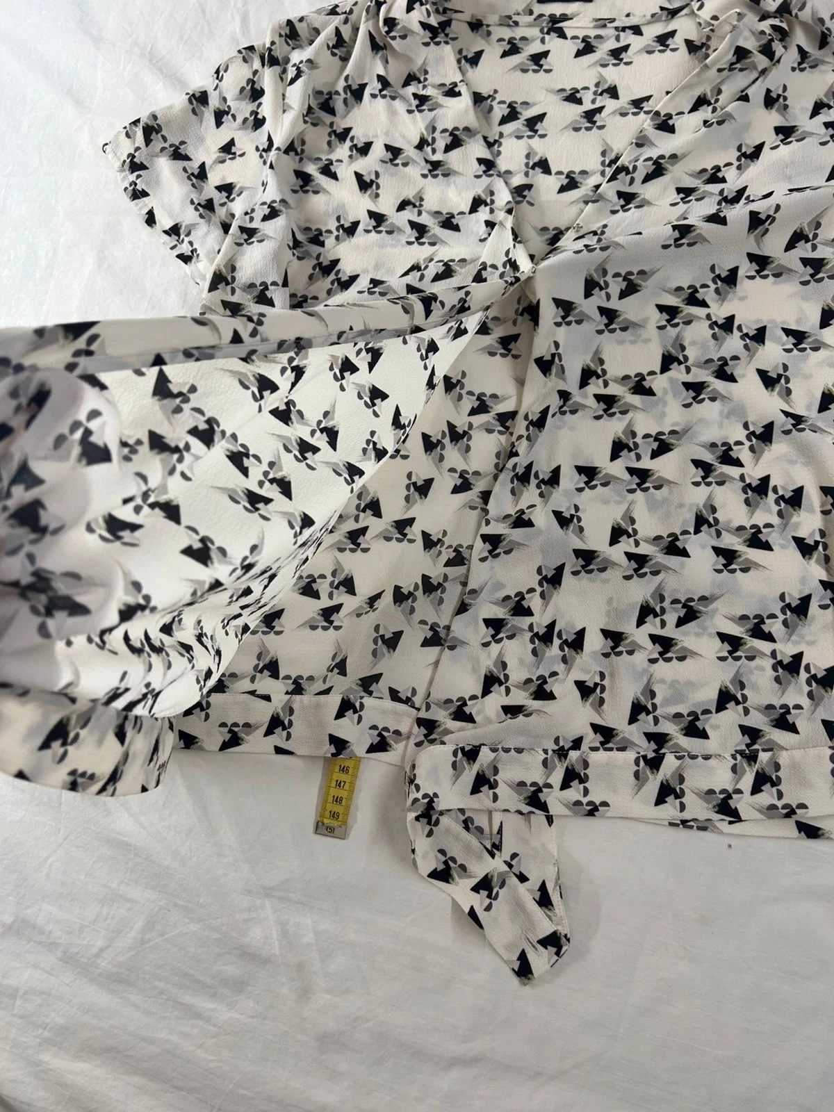 Black and white pattern blouse IKKS women size 44 – photo 5
